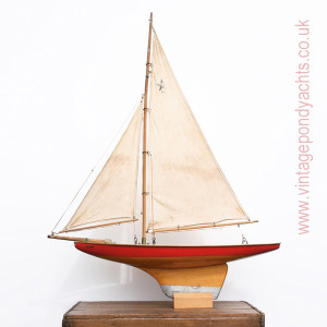 Vintage Star Pond Yacht Planet